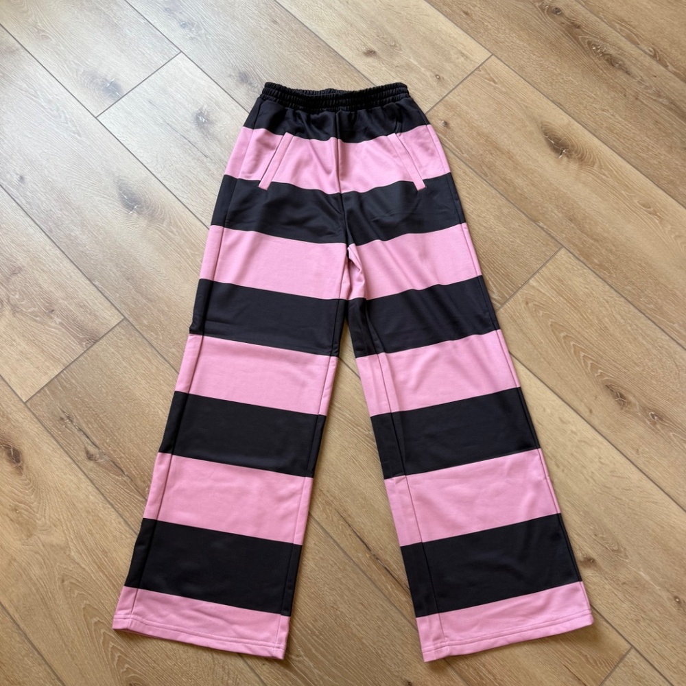 MISSGUIDED Striped Rugby Collared Set with Wide Leg Pants - Picture 4 of 14